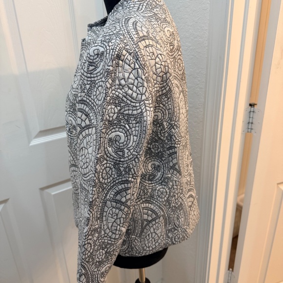 Erin by Erin London Sparkly Silver Jacket – Size PL - Picture 3 of 8